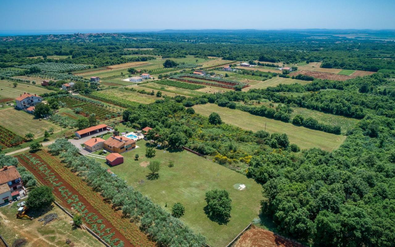 הוילה Muntić Hacienda Rosemary מראה חיצוני תמונה